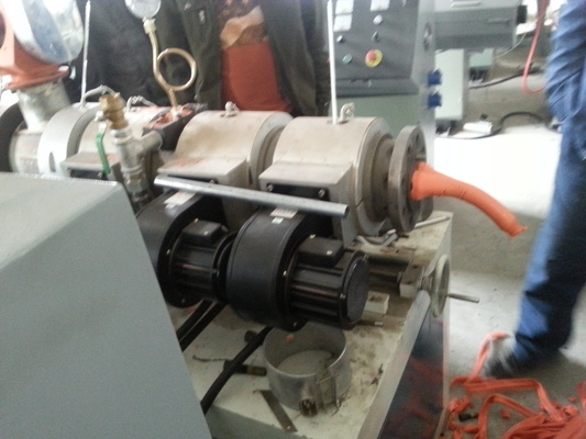 Máy đùn ống nhựa PVC cho ống nước lạnh / nóng PPR